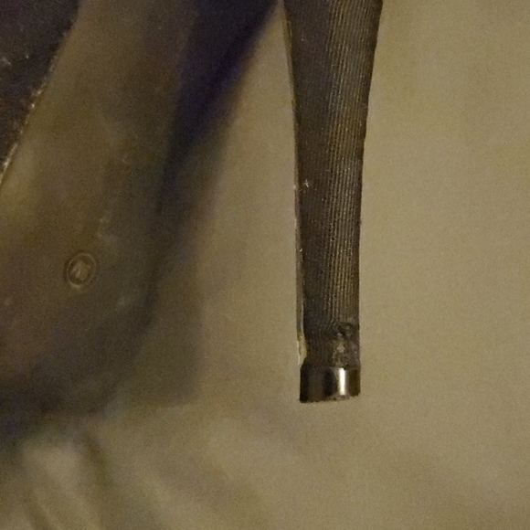 Chinese Laundry Lace Peep Toe Heels - Picture 5 of 5